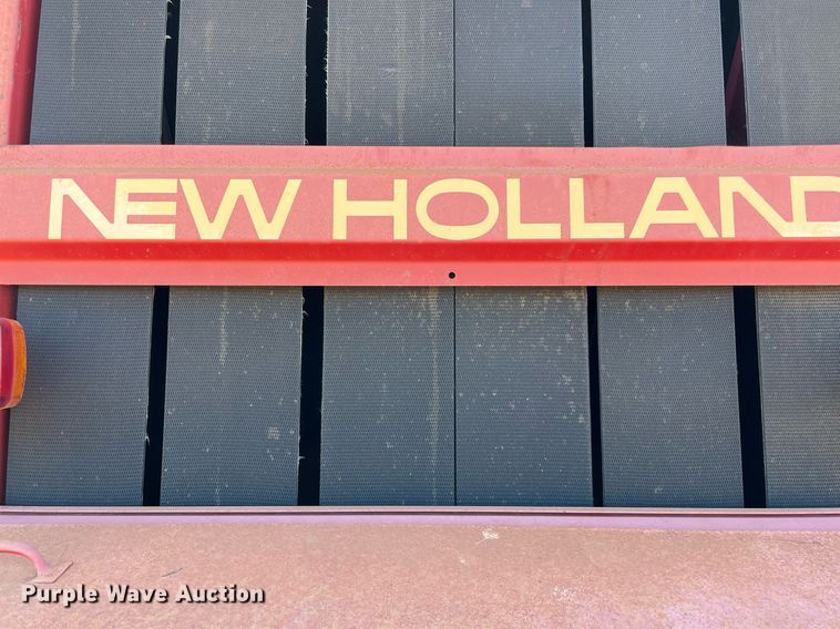 image for item LV9148 New Holland 654  round baler