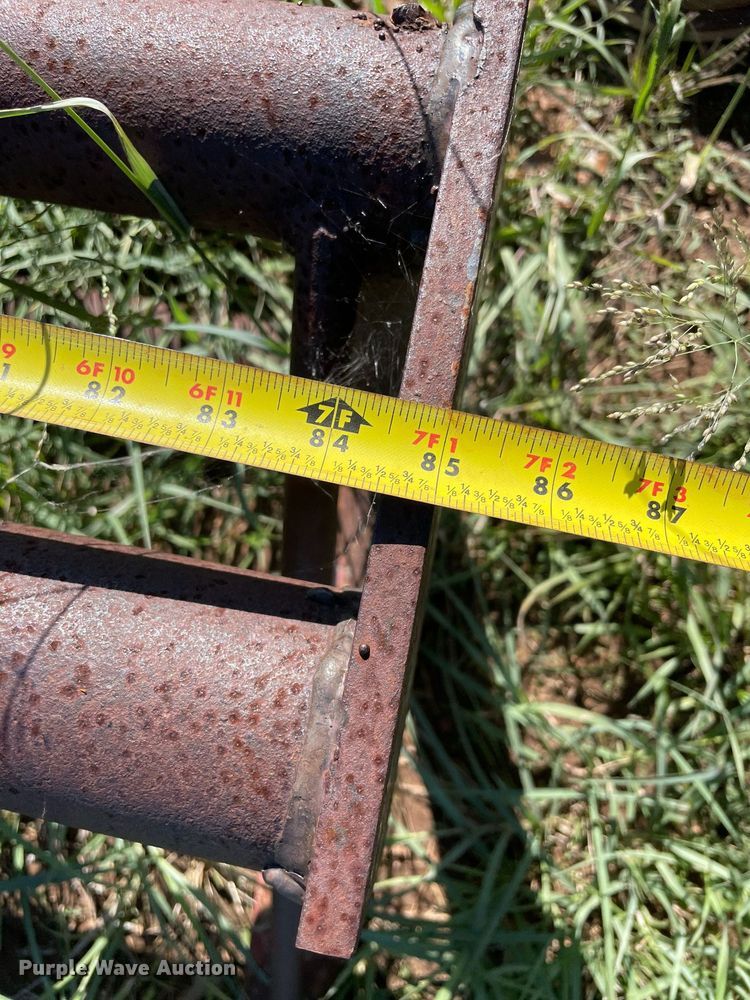 image for item LV9151 Shop built  hay bale grapple