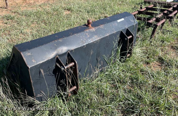 image for item LV9152 Bucket