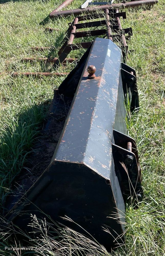 image for item LV9152 Bucket