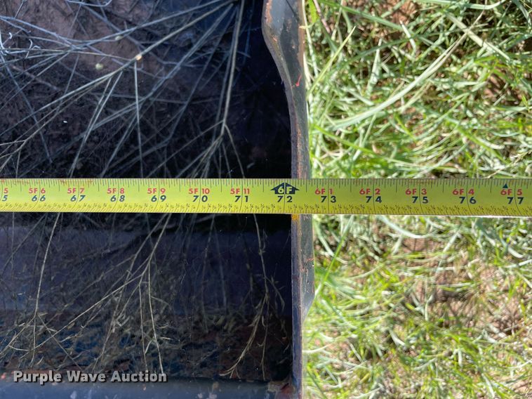 image for item LV9152 Bucket