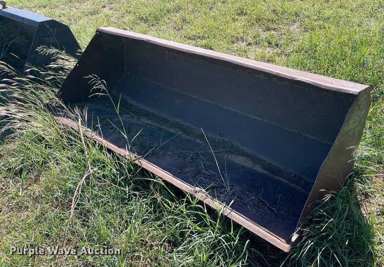 image for item LV9153 Bucket