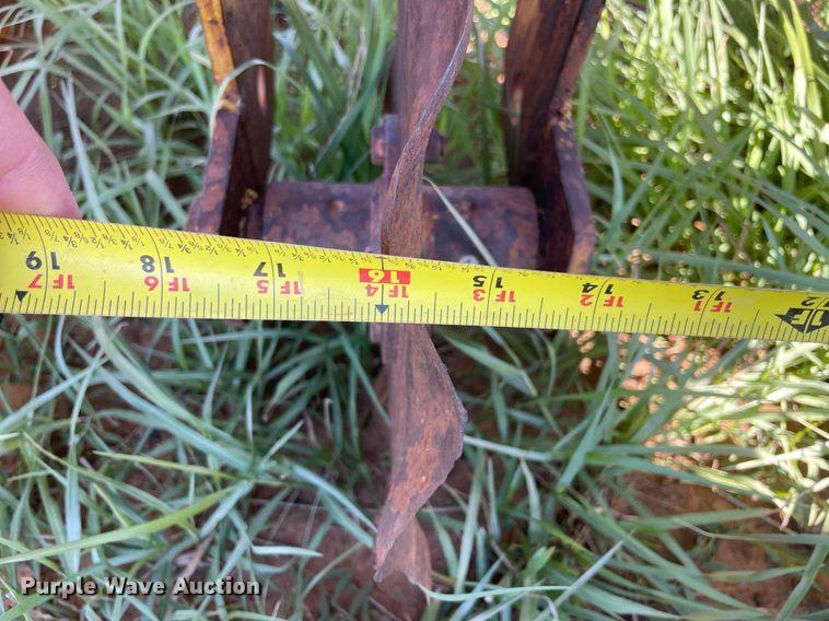 image for item LV9154 Electric Mills PDF5  seeder