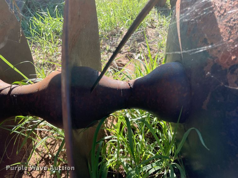 image for item LV9156 Disk