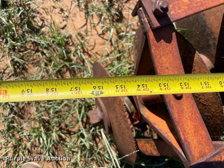 image for item LV9156 Disk