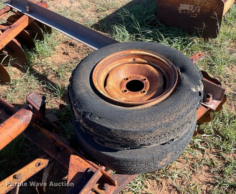 image for item LV9156 Disk