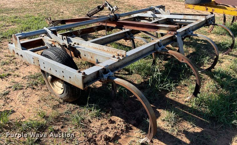 image for item LV9157 Ripper