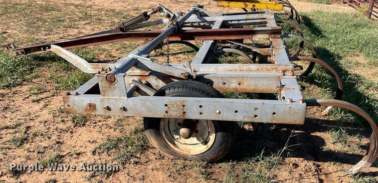 image for item LV9157 Ripper