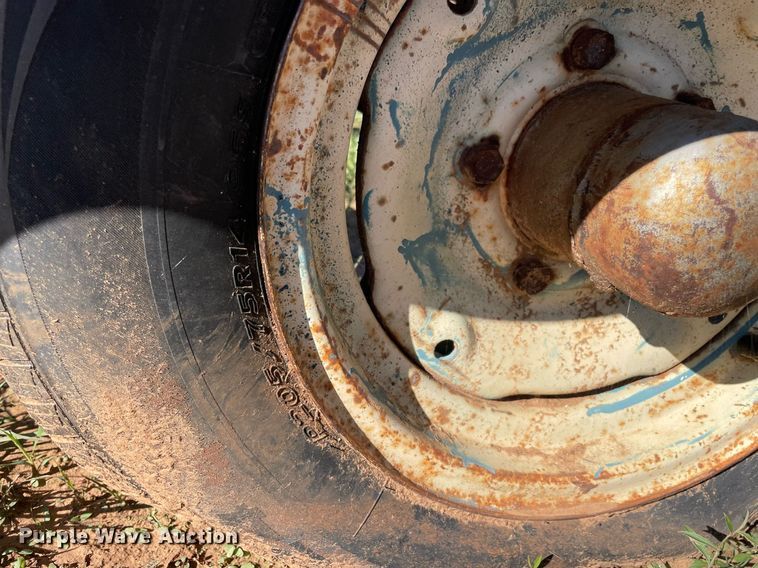 image for item LV9157 Ripper