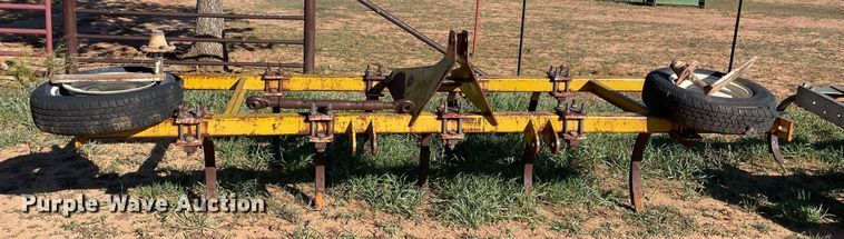 image for item LV9158 Ripper