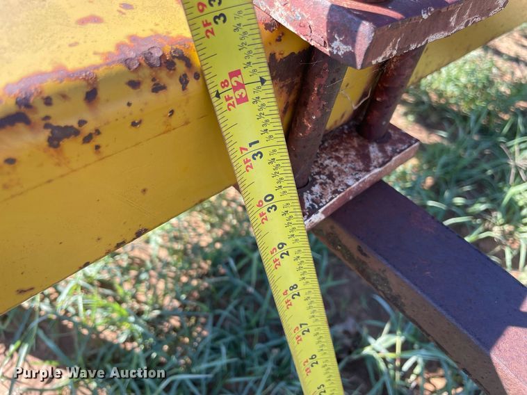 image for item LV9158 Ripper