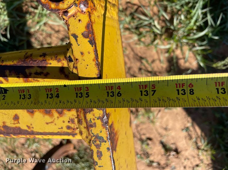 image for item LV9158 Ripper