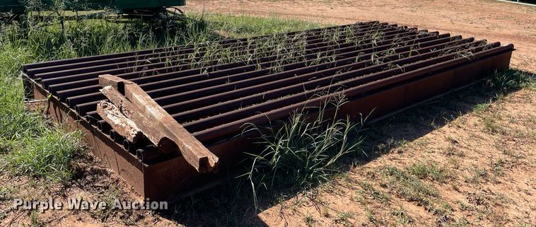 image for item LV9159 Cattle guard
