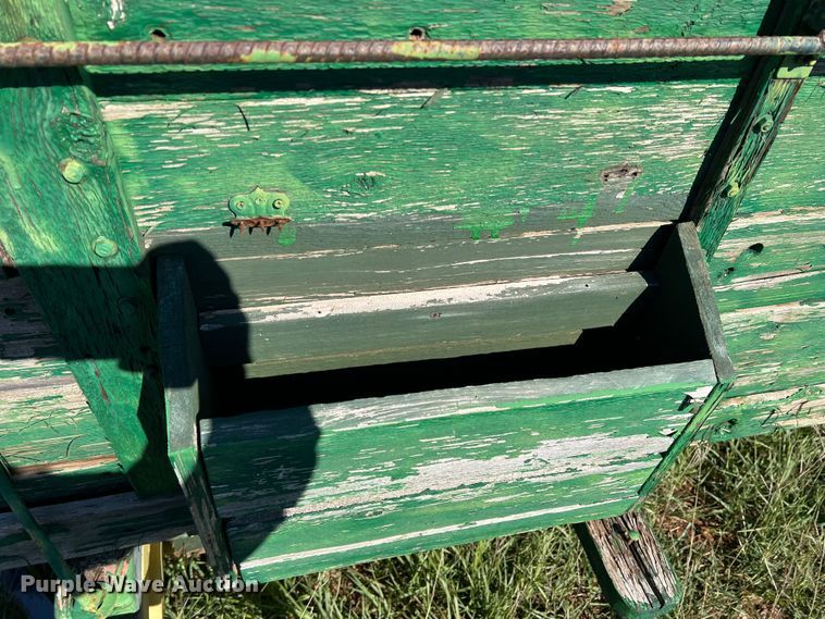 image for item LV9160 Wagon