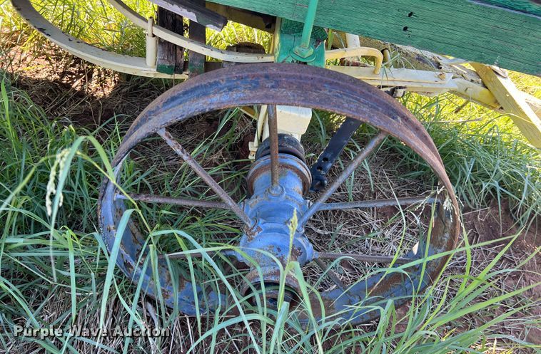 image for item LV9160 Wagon