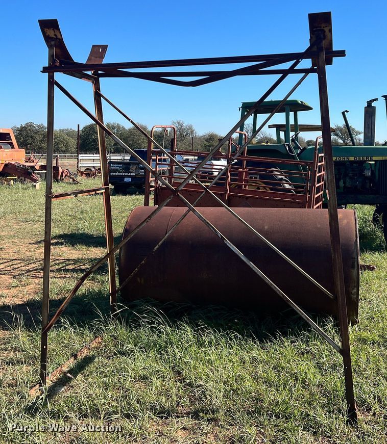 image for item LV9164 Fuel tank