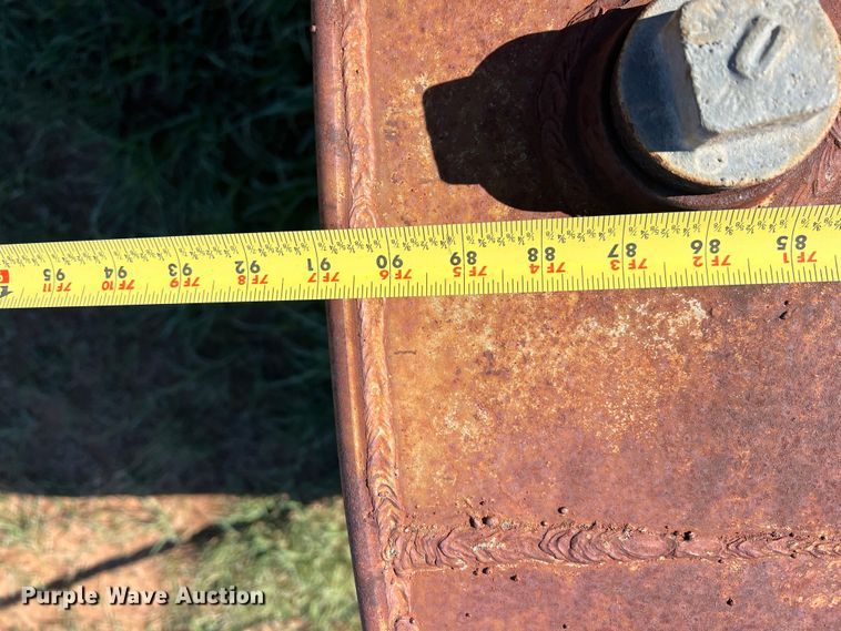 image for item LV9164 Fuel tank