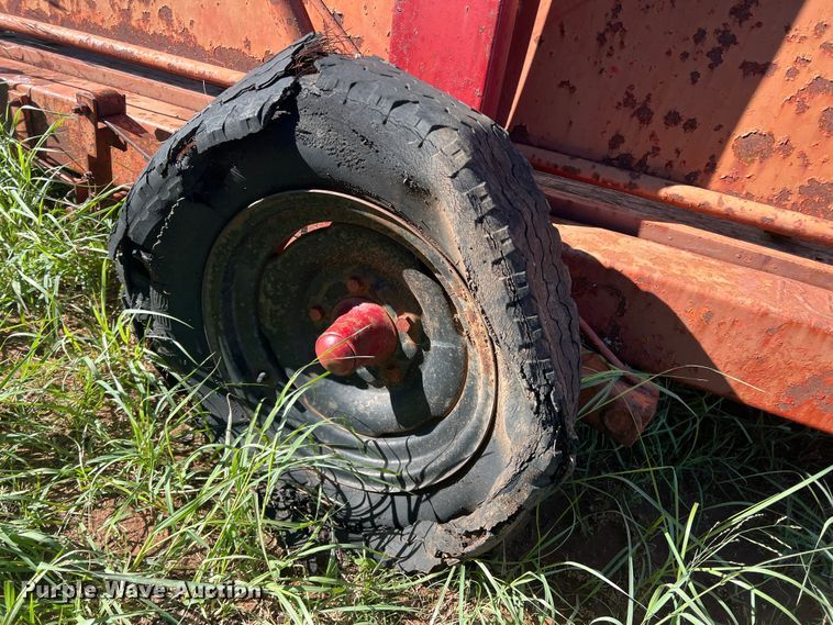 image for item LV9165 Livestock scale