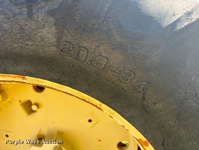 image for item LV9167 1978 John Deere 2640  tractor