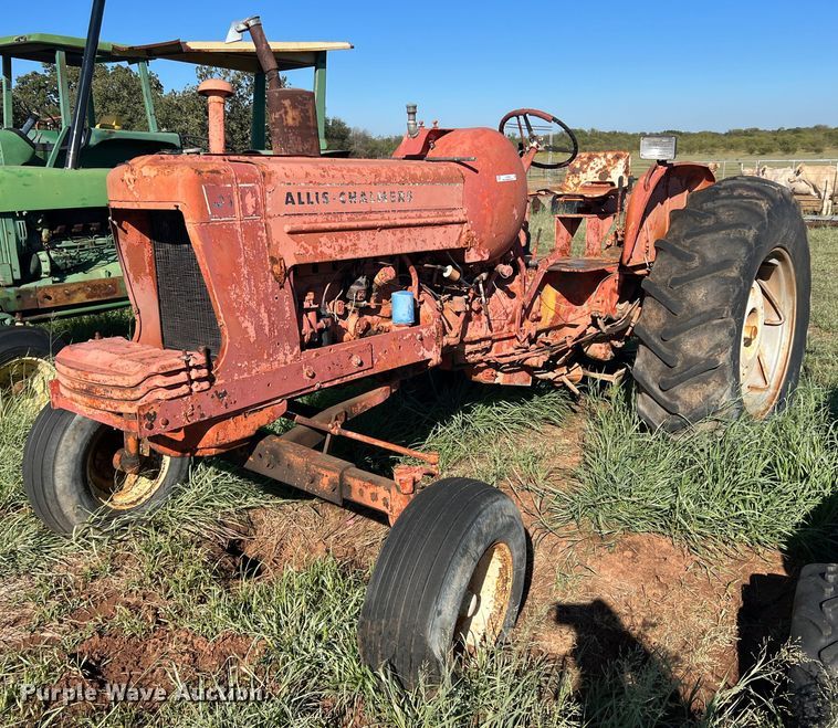 image for item LV9168 Allis Chalmers D19  tractor