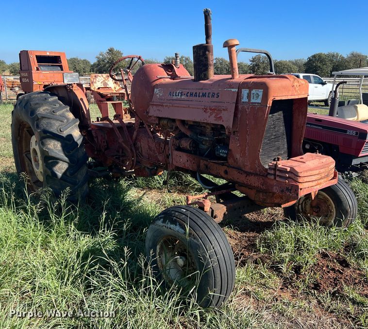 image for item LV9168 Allis Chalmers D19  tractor