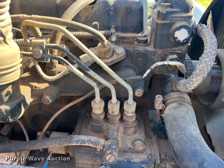 image for item LV9169 1988 Case 255  MFWD tractor