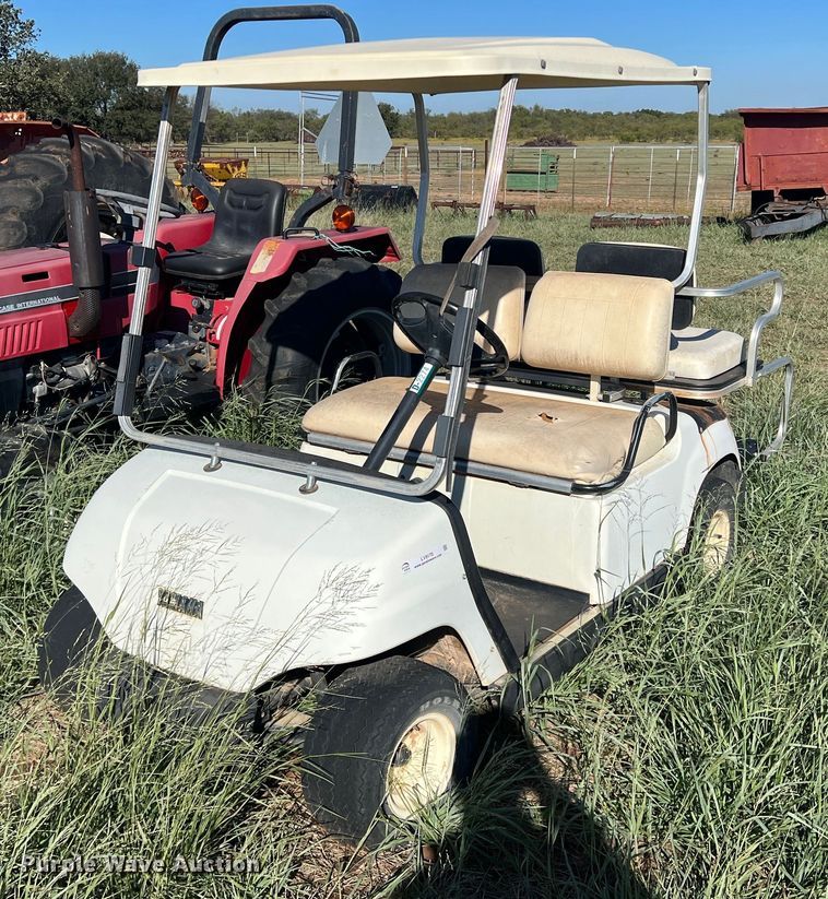 image for item LV9170 Yamaha  golf cart