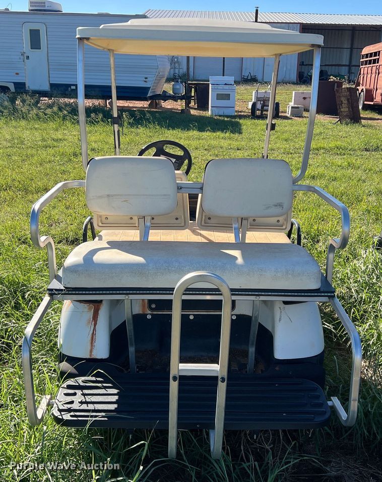 image for item LV9170 Yamaha  golf cart