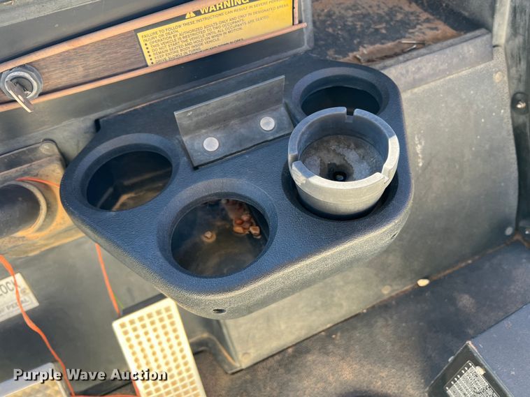 image for item LV9170 Yamaha  golf cart