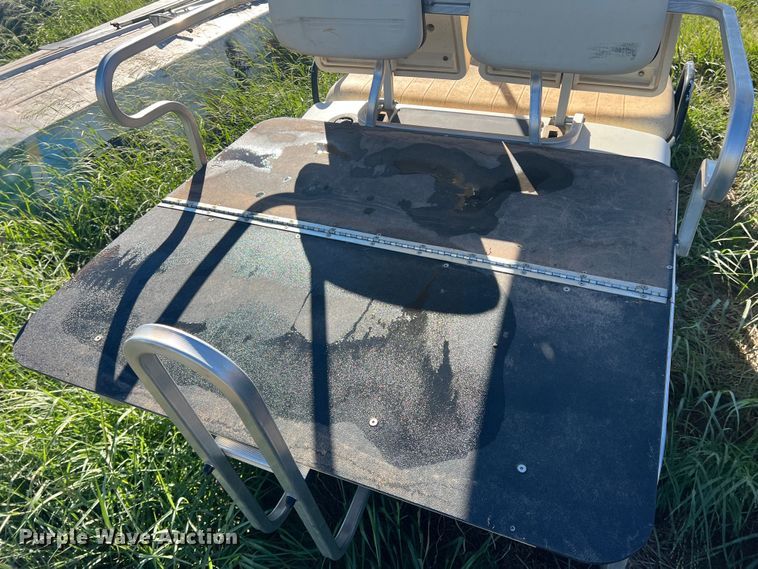 image for item LV9170 Yamaha  golf cart