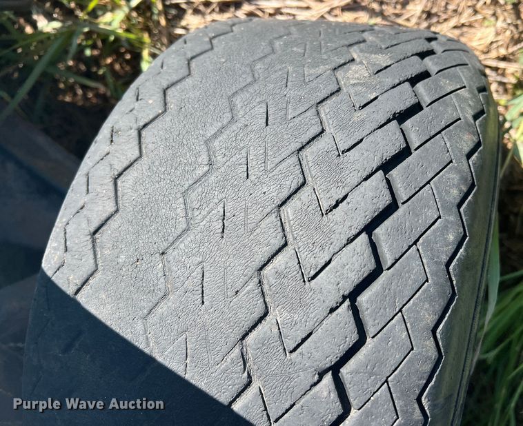 image for item LV9170 Yamaha  golf cart