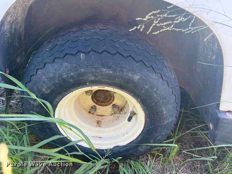 image for item LV9170 Yamaha  golf cart