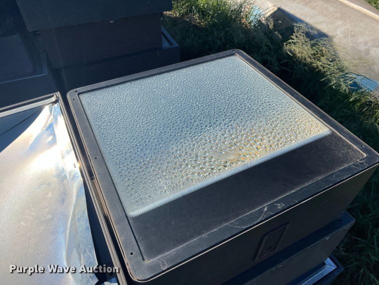 image for item LV9171 Approximately 120 arena lights