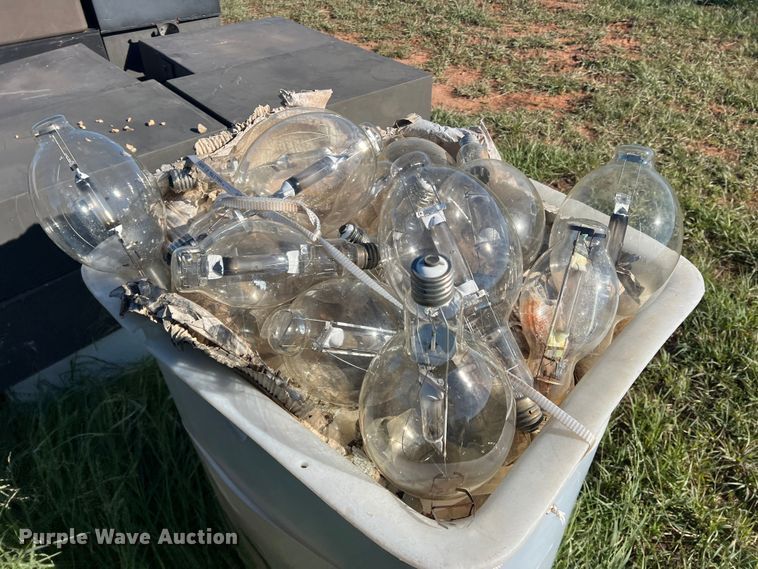 image for item LV9171 Approximately 120 arena lights