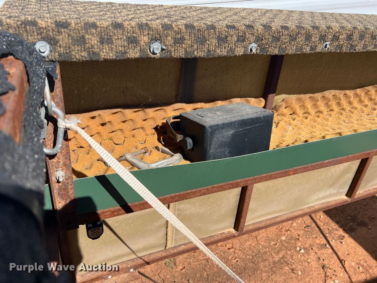 image for item LV9174 Deer stand