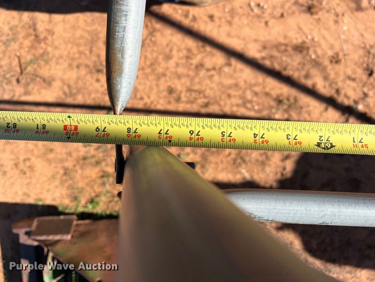 image for item LV9174 Deer stand