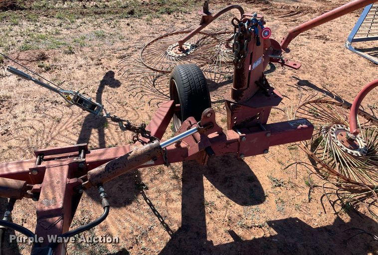 image for item LV9178 Hay rake