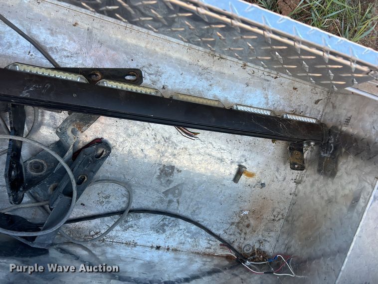 image for item LV9179 Automotive parts