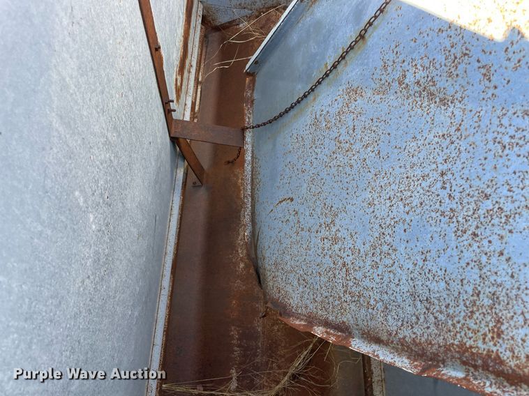 image for item LV9183 (3) creep feeders