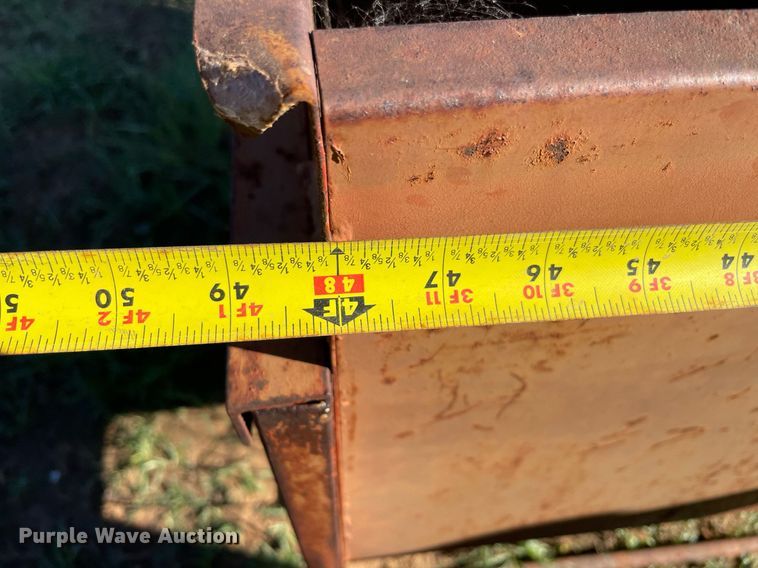 image for item LV9183 (3) creep feeders