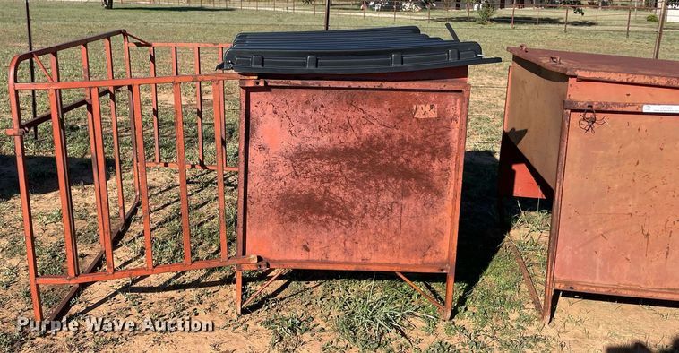 image for item LV9183 (3) creep feeders