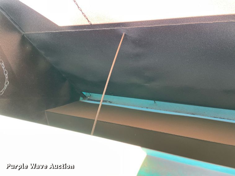 image for item LV9184 Creep feeder