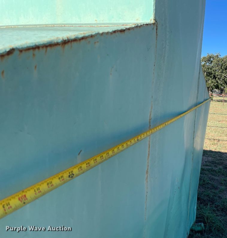 image for item LV9184 Creep feeder