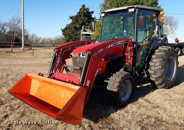 image for item LX9806 2011 Massey Ferguson 1648  tractor