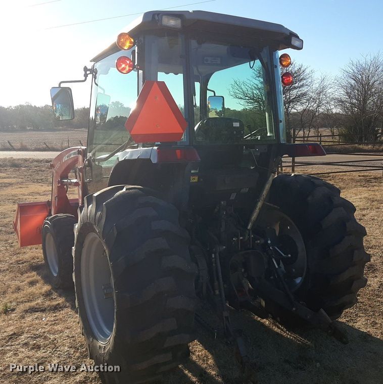 image for item LX9806 2011 Massey Ferguson 1648  tractor