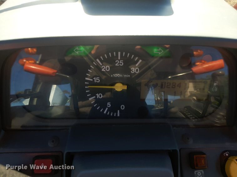 image for item LX9806 2011 Massey Ferguson 1648  tractor