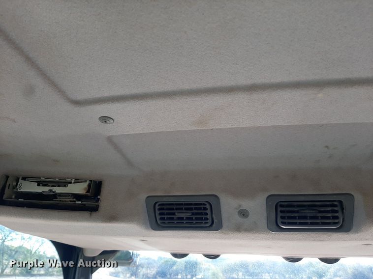 image for item LX9806 2011 Massey Ferguson 1648  tractor