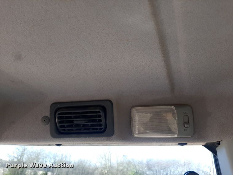 image for item LX9806 2011 Massey Ferguson 1648  tractor