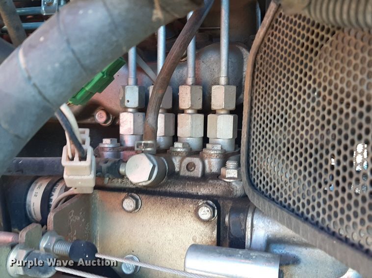 image for item LX9806 2011 Massey Ferguson 1648  tractor