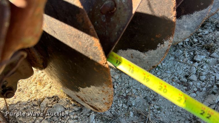 image for item MH9954 John Deere  double off-set disk